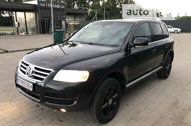 Позашляховик / Кросовер Volkswagen Touareg 2005 в Тернополі