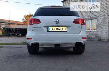 Позашляховик / Кросовер Volkswagen Touareg 2012 в Умані