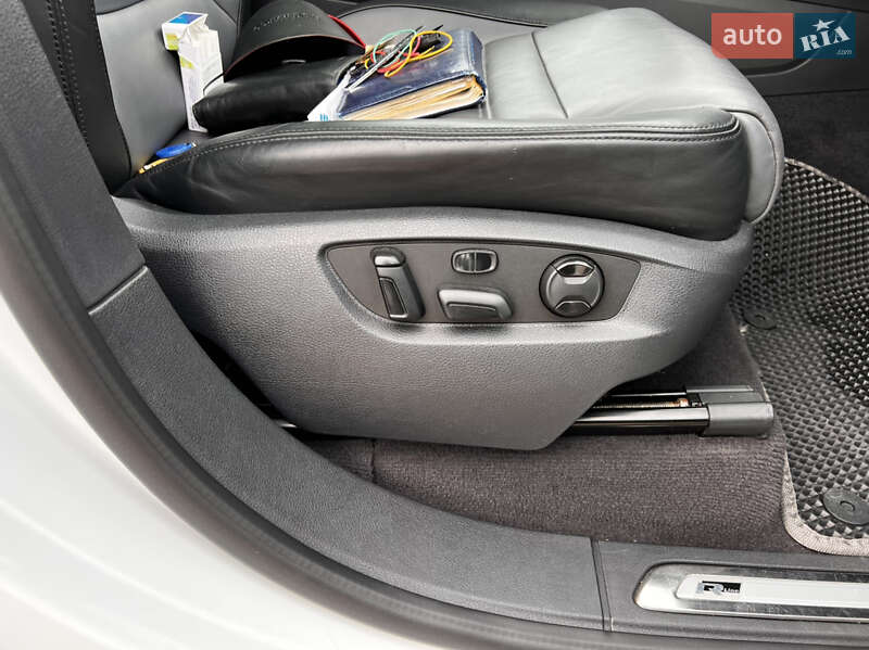 Внедорожник / Кроссовер Volkswagen Touareg 2015 в Хмельницком фото 64 Внедорожник / Кроссовер Volkswagen Touareg 2015 в Хмельницком
