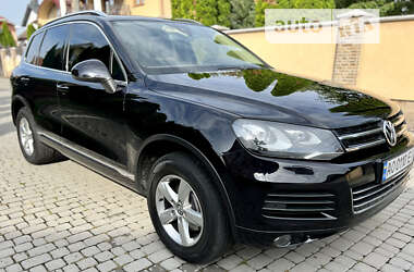 Внедорожник / Кроссовер Volkswagen Touareg 2013 в 
