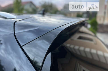 Внедорожник / Кроссовер Volkswagen Touareg 2018 в 