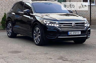 Позашляховик / Кросовер Volkswagen Touareg 2019 в Кривому Розі