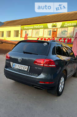 Внедорожник / Кроссовер Volkswagen Touareg 2012 в Карловке