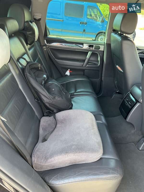 Внедорожник / Кроссовер Volkswagen Touareg 2008 в Мукачево