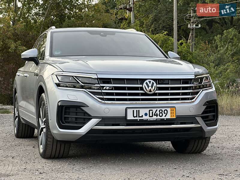 Внедорожник / Кроссовер Volkswagen Touareg 2018 в Полтаве