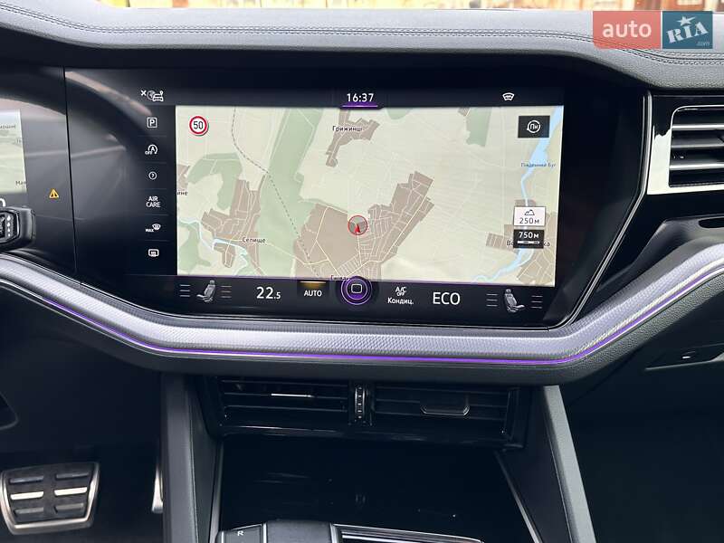 Внедорожник / Кроссовер Volkswagen Touareg 2018 в Полтаве