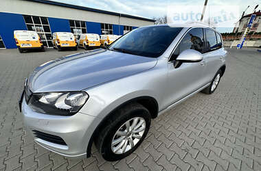 Внедорожник / Кроссовер Volkswagen Touareg 2011 в Тернополе