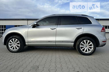 Внедорожник / Кроссовер Volkswagen Touareg 2011 в Тернополе