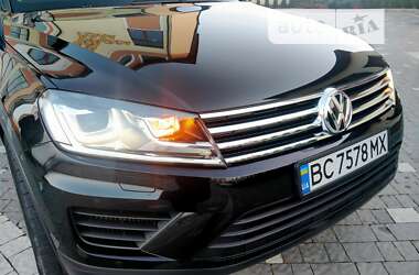 Внедорожник / Кроссовер Volkswagen Touareg 2014 в Дрогобыче