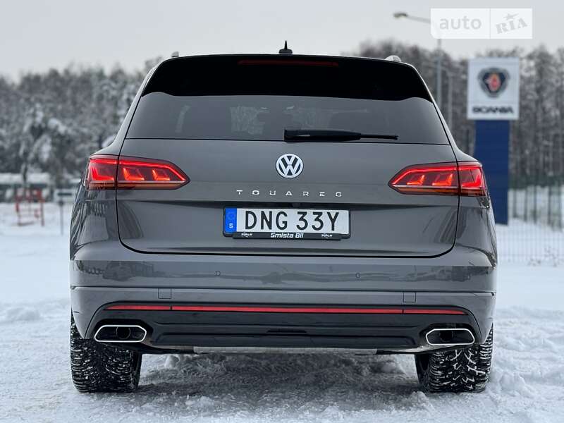 Позашляховик / Кросовер Volkswagen Touareg 2019 в Львові