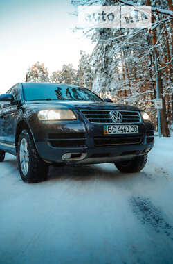 Внедорожник / Кроссовер Volkswagen Touareg 2004 в Львове