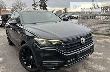 Позашляховик / Кросовер Volkswagen Touareg 2018 в Тернополі