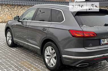 Внедорожник / Кроссовер Volkswagen Touareg 2020 в Львове