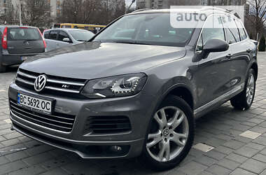 Внедорожник / Кроссовер Volkswagen Touareg 2012 в Дрогобыче