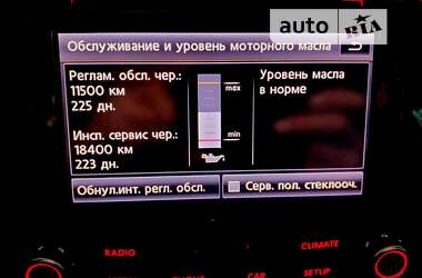 Внедорожник / Кроссовер Volkswagen Touareg 2013 в Хмельницком