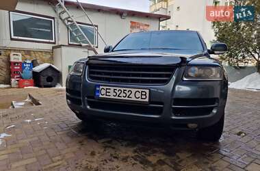 Внедорожник / Кроссовер Volkswagen Touareg 2006 в Черновцах