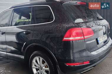 Внедорожник / Кроссовер Volkswagen Touareg 2013 в 
