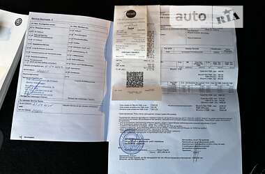 Внедорожник / Кроссовер Volkswagen Touareg 2017 в Соленом