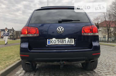 Внедорожник / Кроссовер Volkswagen Touareg 2005 в Виноградове