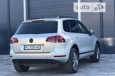 Внедорожник / Кроссовер Volkswagen Touareg 2014 в Луцке