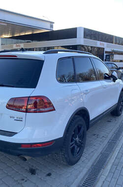 Позашляховик / Кросовер Volkswagen Touareg 2013 в Умані