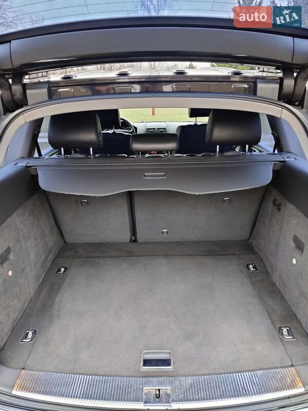 Внедорожник / Кроссовер Volkswagen Touareg 2004 в Луцке