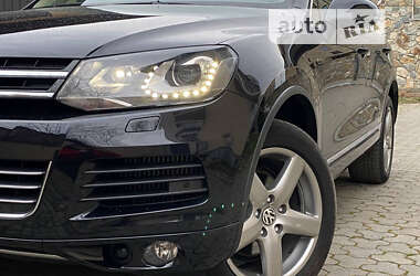 Внедорожник / Кроссовер Volkswagen Touareg 2010 в Самборе