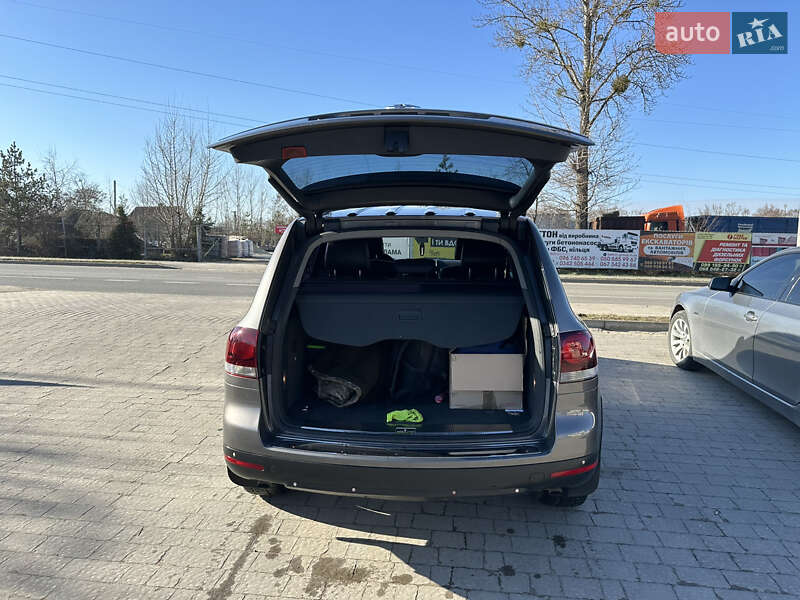 Внедорожник / Кроссовер Volkswagen Touareg 2007 в Ивано-Франковске