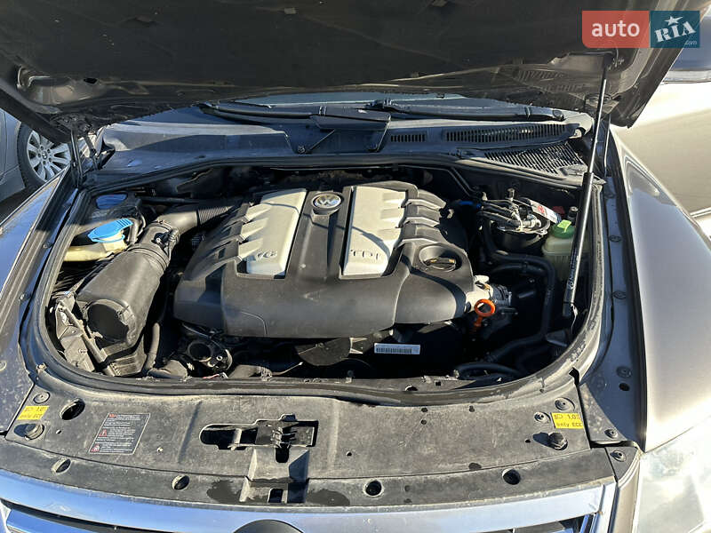 Внедорожник / Кроссовер Volkswagen Touareg 2007 в Ивано-Франковске