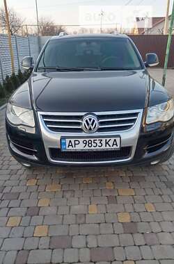 Позашляховик / Кросовер Volkswagen Touareg 2008 в Запоріжжі