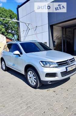 Внедорожник / Кроссовер Volkswagen Touareg 2014 в Вижнице