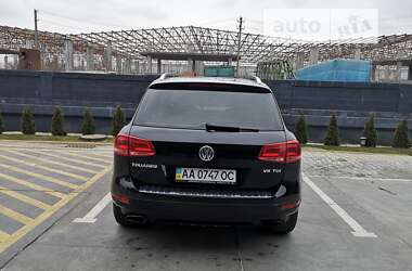 Внедорожник / Кроссовер Volkswagen Touareg 2013 в Броварах