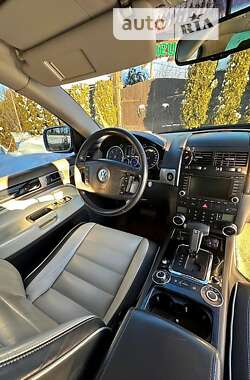 Внедорожник / Кроссовер Volkswagen Touareg 2006 в Баштанке