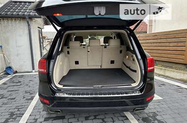 Внедорожник / Кроссовер Volkswagen Touareg 2010 в Черновцах