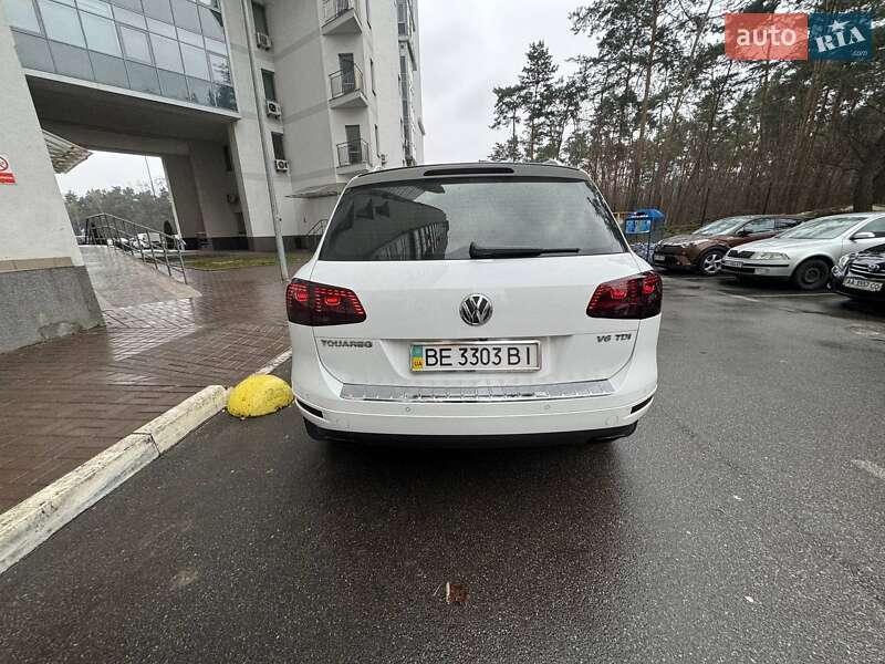 Позашляховик / Кросовер Volkswagen Touareg 2013 в Києві фото 20 Позашляховик / Кросовер Volkswagen Touareg 2013 в Києві