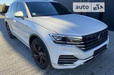 Внедорожник / Кроссовер Volkswagen Touareg 2020 в Тернополе