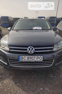 Позашляховик / Кросовер Volkswagen Touareg 2010 в Львові