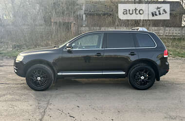 Внедорожник / Кроссовер Volkswagen Touareg 2005 в Луцке