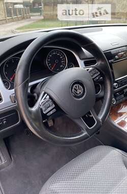 Позашляховик / Кросовер Volkswagen Touareg 2013 в Тернополі