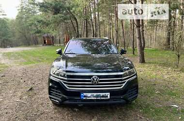 Внедорожник / Кроссовер Volkswagen Touareg 2020 в Житомире