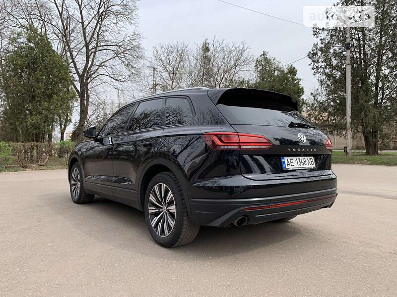Внедорожник / Кроссовер Volkswagen Touareg 2020 в Кривом Роге