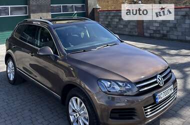 Позашляховик / Кросовер Volkswagen Touareg 2011 в Луцьку