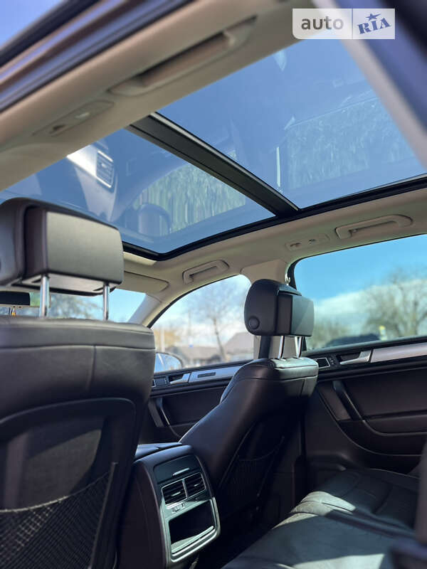 Внедорожник / Кроссовер Volkswagen Touareg 2011 в Луцке фото 38 Внедорожник / Кроссовер Volkswagen Touareg 2011 в Луцке
