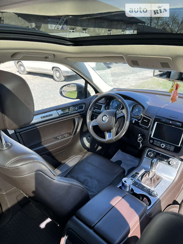 Внедорожник / Кроссовер Volkswagen Touareg 2011 в Луцке фото 42 Внедорожник / Кроссовер Volkswagen Touareg 2011 в Луцке