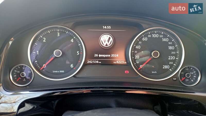 Позашляховик / Кросовер Volkswagen Touareg 2014 в Кропивницькому фото 8 Позашляховик / Кросовер Volkswagen Touareg 2014 в Кропивницькому
