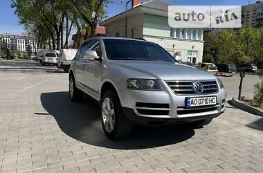 Внедорожник / Кроссовер Volkswagen Touareg 2006 в Ужгороде