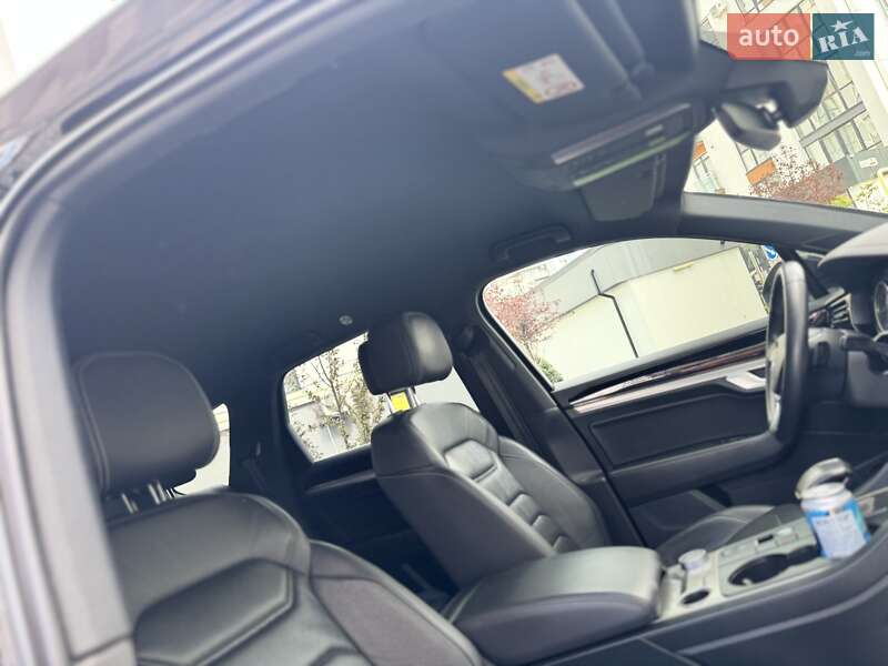 Внедорожник / Кроссовер Volkswagen Touareg 2018 в Ивано-Франковске фото 24 Внедорожник / Кроссовер Volkswagen Touareg 2018 в Ивано-Франковске