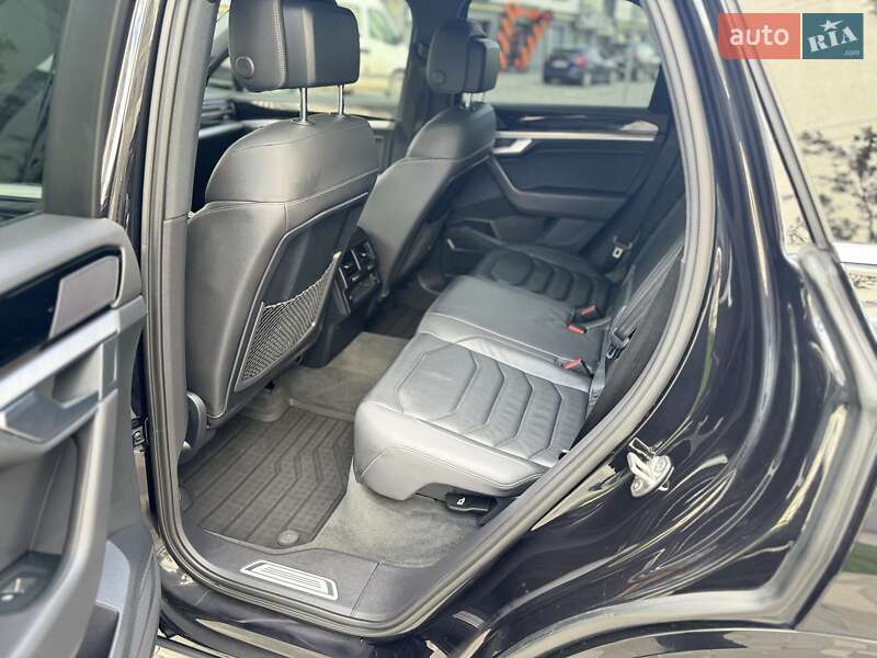 Внедорожник / Кроссовер Volkswagen Touareg 2018 в Ивано-Франковске фото 36 Внедорожник / Кроссовер Volkswagen Touareg 2018 в Ивано-Франковске