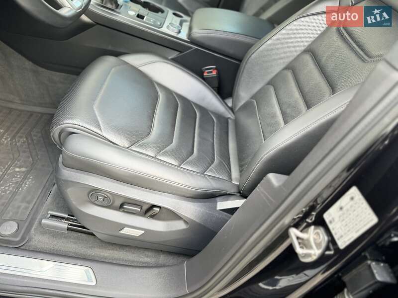 Внедорожник / Кроссовер Volkswagen Touareg 2018 в Ивано-Франковске фото 39 Внедорожник / Кроссовер Volkswagen Touareg 2018 в Ивано-Франковске