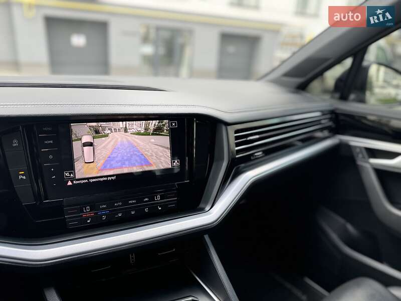 Внедорожник / Кроссовер Volkswagen Touareg 2018 в Ивано-Франковске фото 42 Внедорожник / Кроссовер Volkswagen Touareg 2018 в Ивано-Франковске